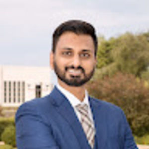 Meet your Posher, Parthiv